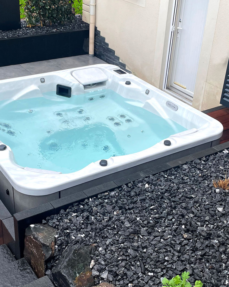 Spa OEWEO Privilège XLl5 par Qualité Piscine et Spa