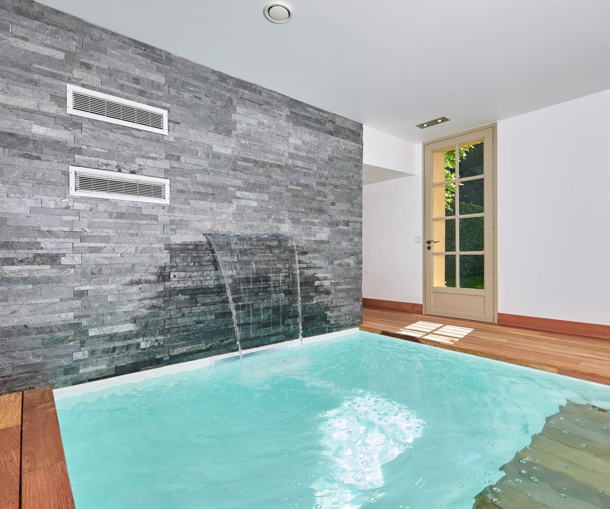 Pisicne intérieure par Piscinalis