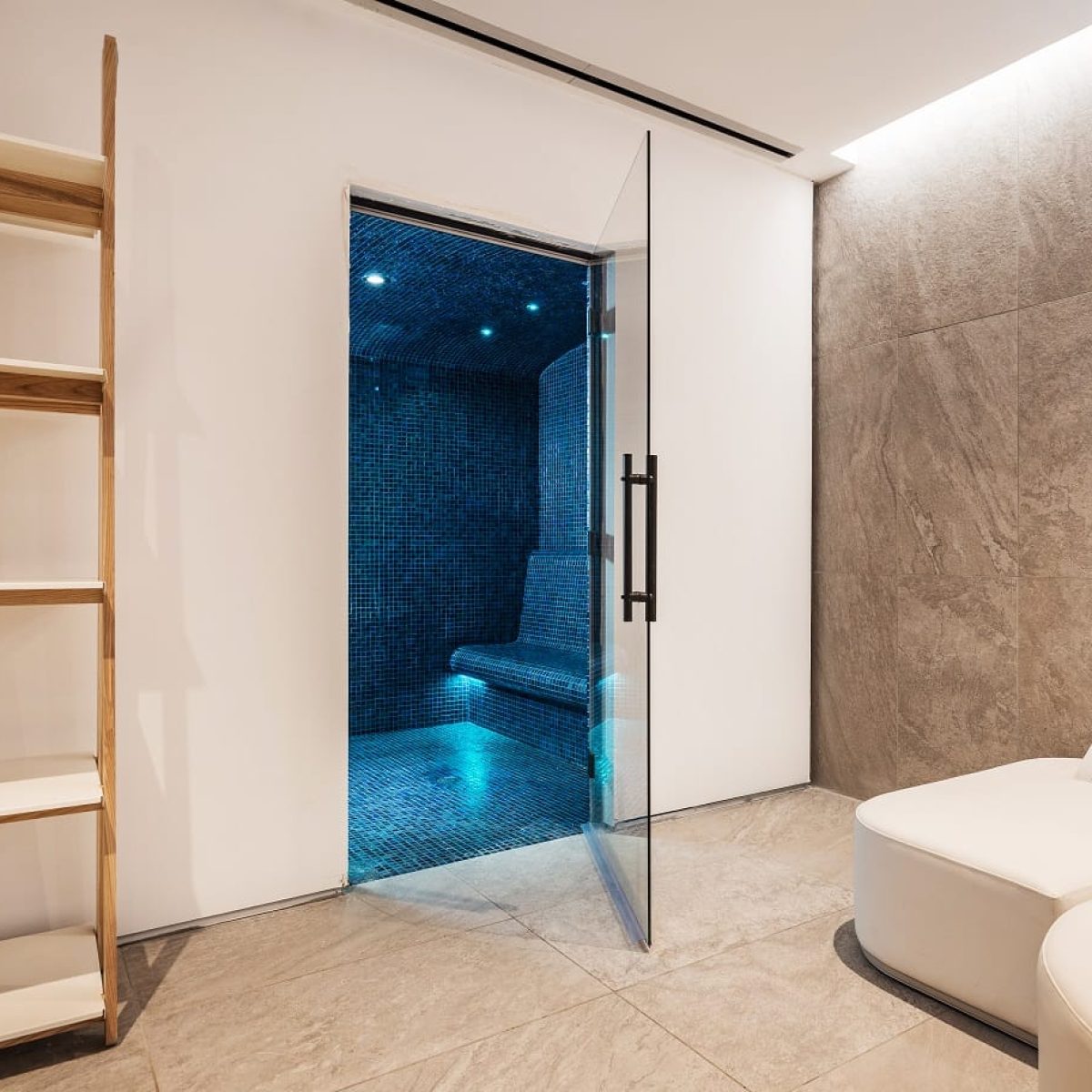 © Delalande Piscines & Spas