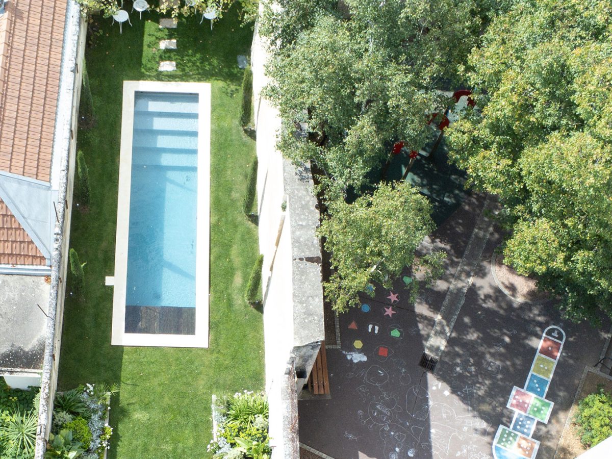 Couloir de nage de ville esprit bassin