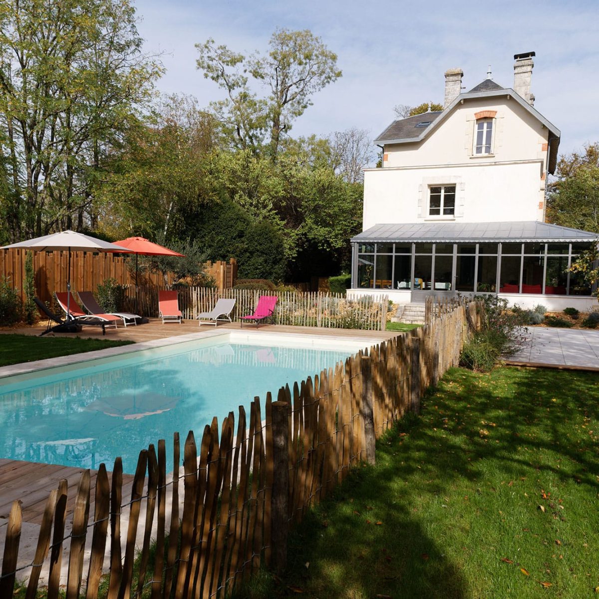 Piscine extérieure enterrée Piscinalis